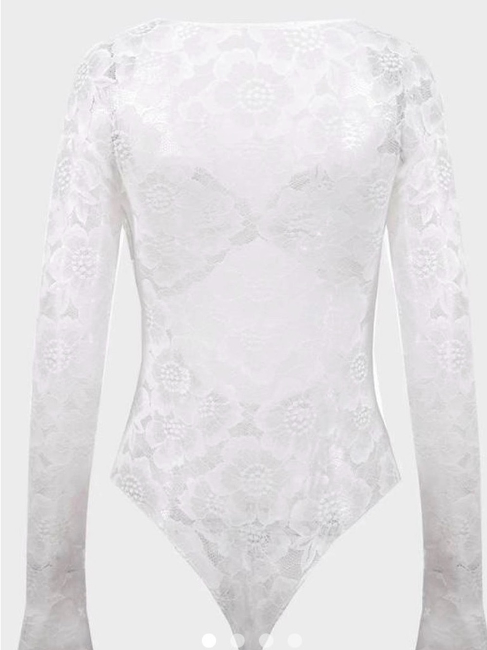 Bardot Ellie twist Lace Long-Sleeve Bodysuit medium NWT has stretch to her! ♥️